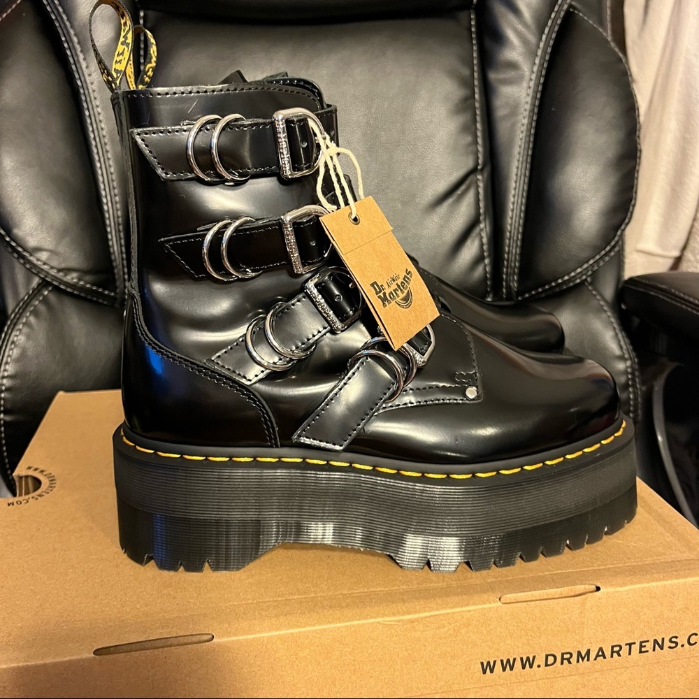 Dr. Martens Jadon Max Hardware Platform Boots